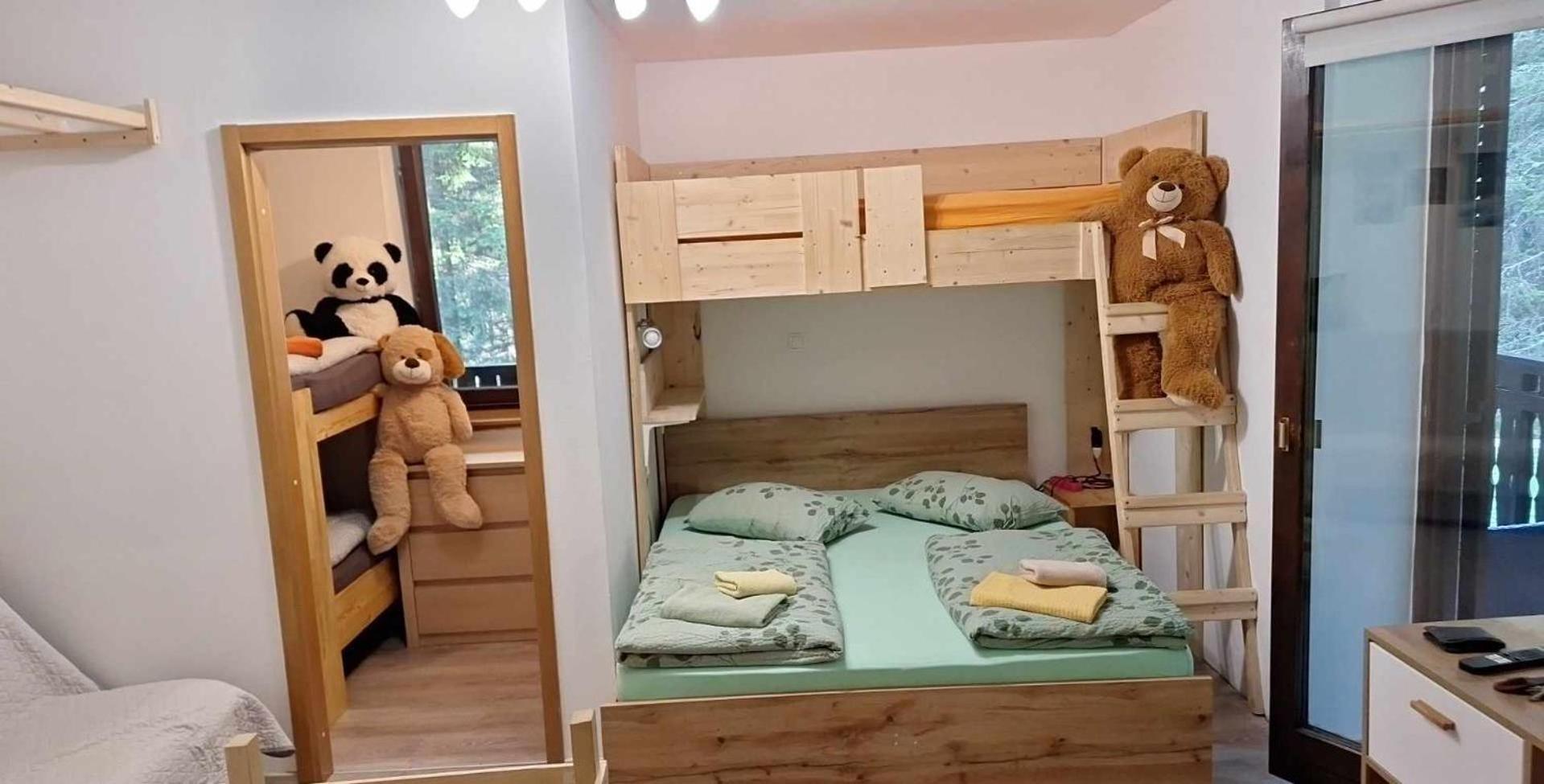 Apartma Anja Згорнье-Горье Экстерьер фото